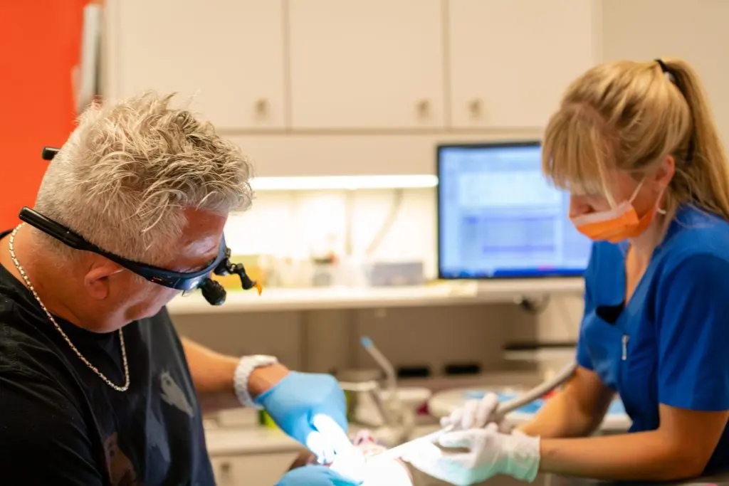 West-Kelowna-Dentist | Professional Teeth Whitening | True Dental