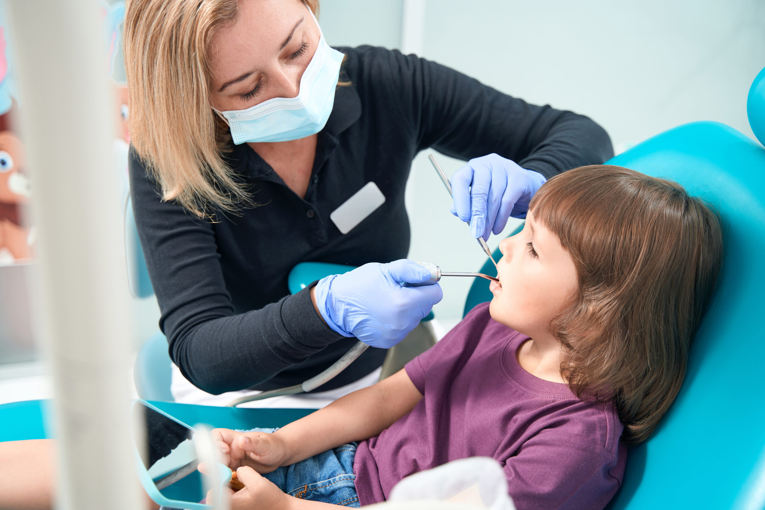 West Kelowna dentist examines childrens dental health